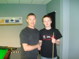 Stephen Hendry with Grzegorz Biernadski